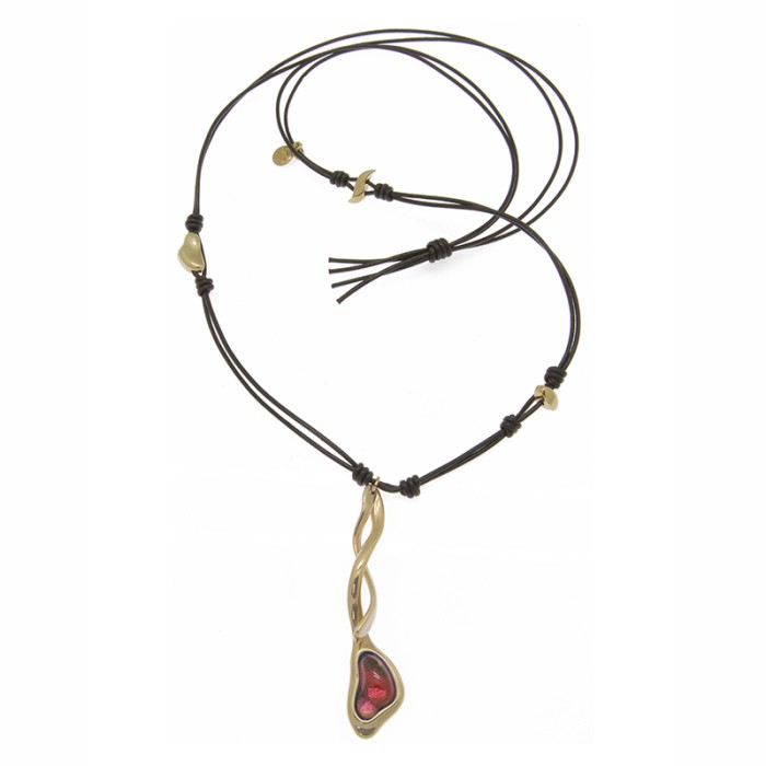 COLLAR LARGO CON CUERO ORO812