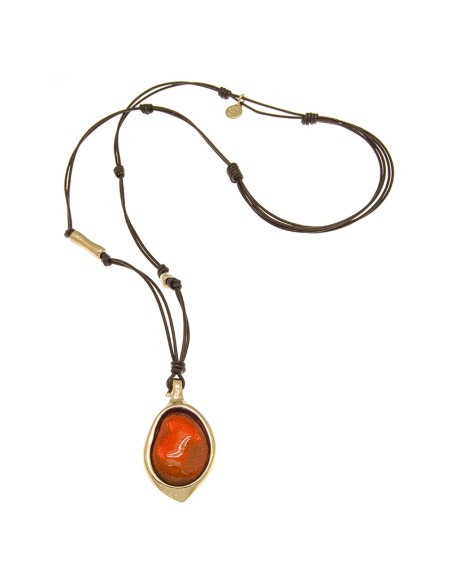 COLLAR LARGO CON CUERO ORO801