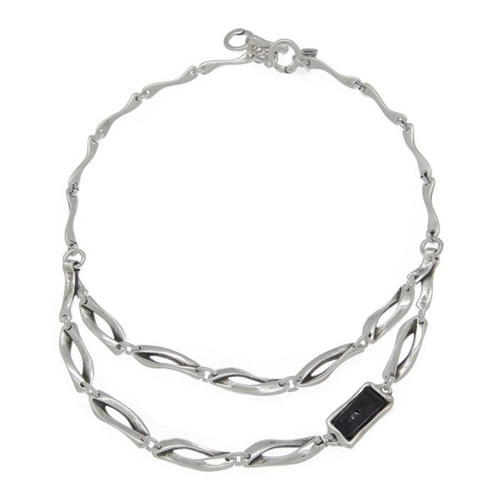 COLLAR TOQUE