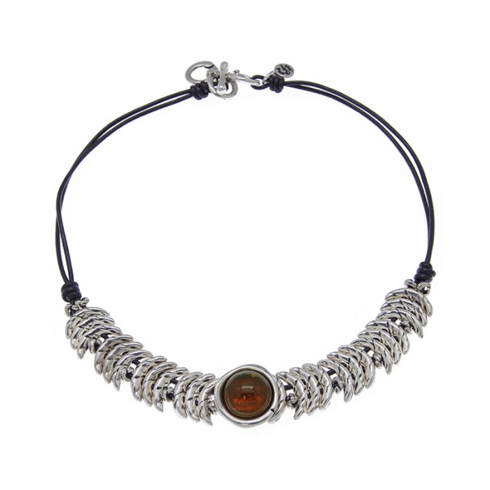 COLLAR ESCAMAS DE CUERO