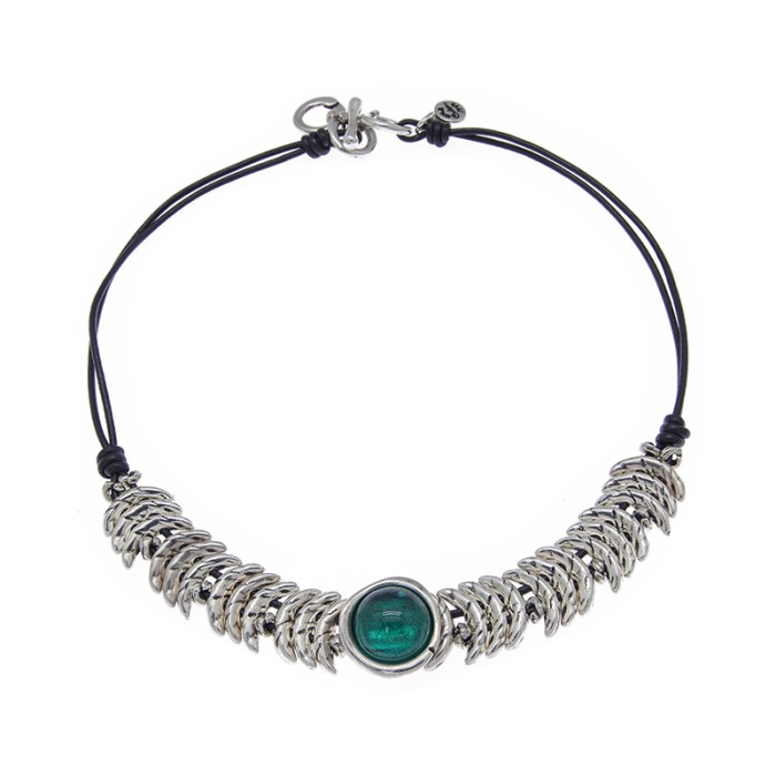 COLLAR ESCAMAS DE CUERO
