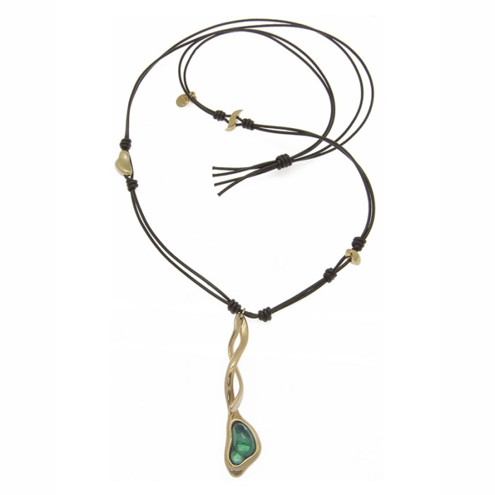 COLLAR LARGO CON CUERO ORO812