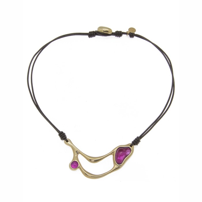 COLLAR CON CUERO ORO813