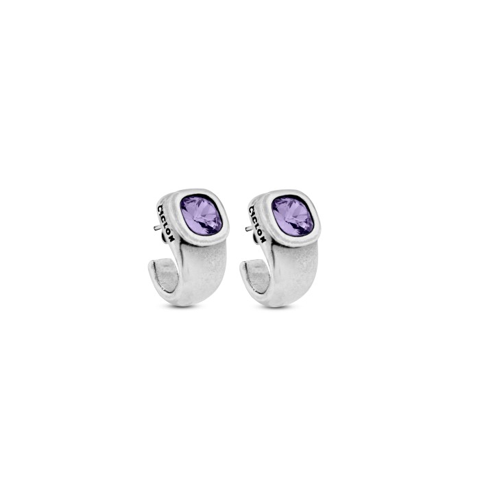 PENDIENTES CLAVADOS CON CRISTAL...