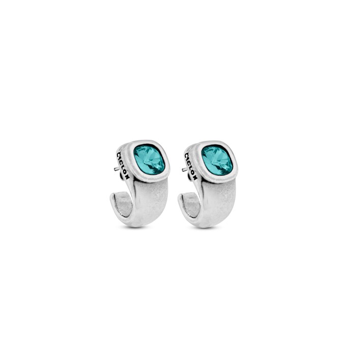 PENDIENTES CLAVADOS CON CRISTAL...