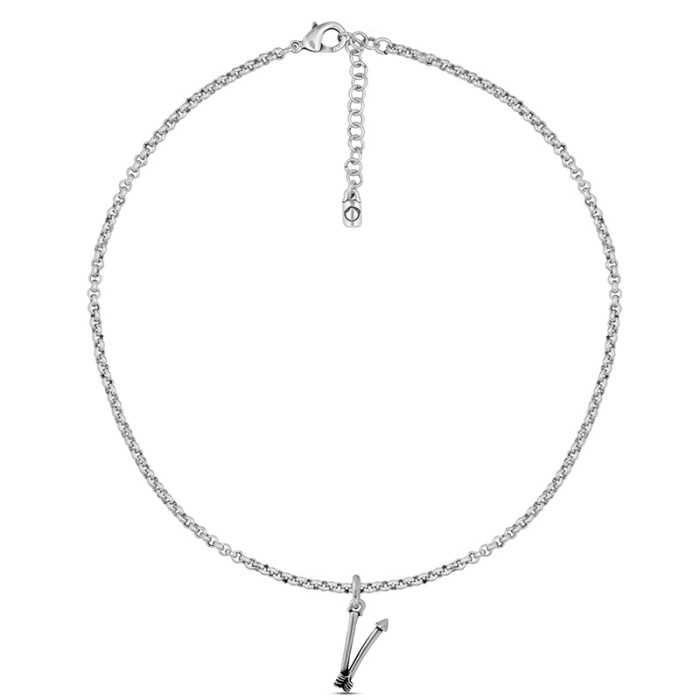 Collar con cadena y letra grande V