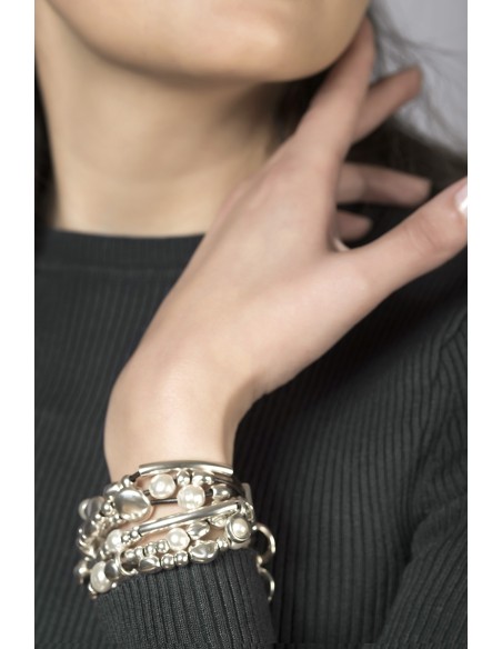 Pulsera Liberte con cuero y perla