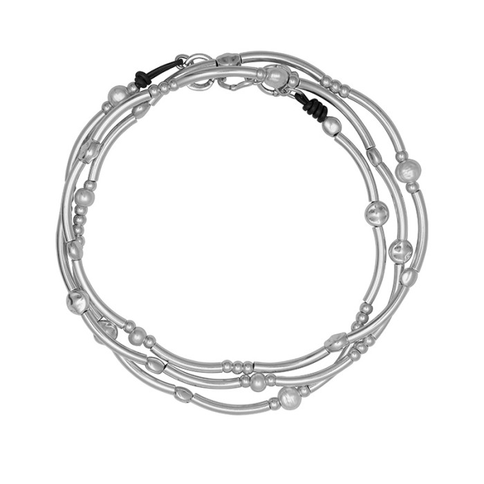 Collar ESENCIA enrollable con cuero