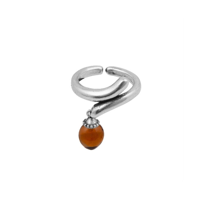 Anillo Amira