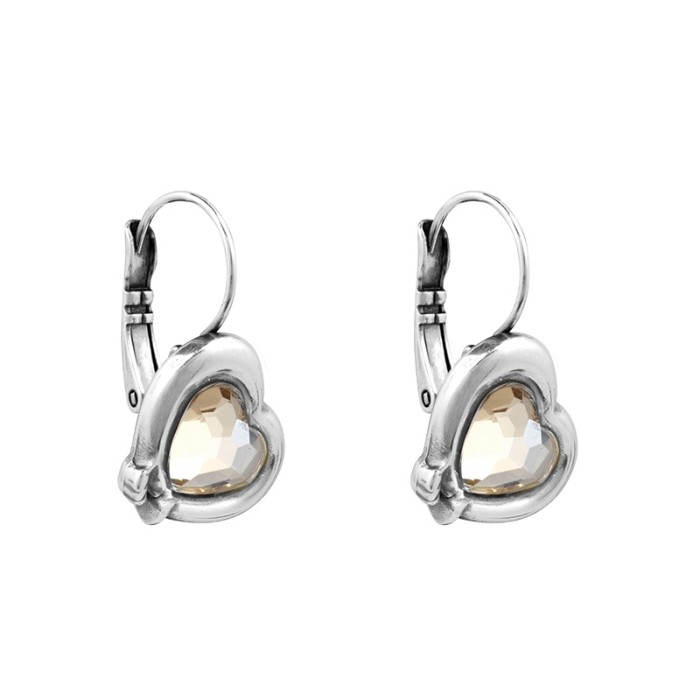 Pendientes Amore