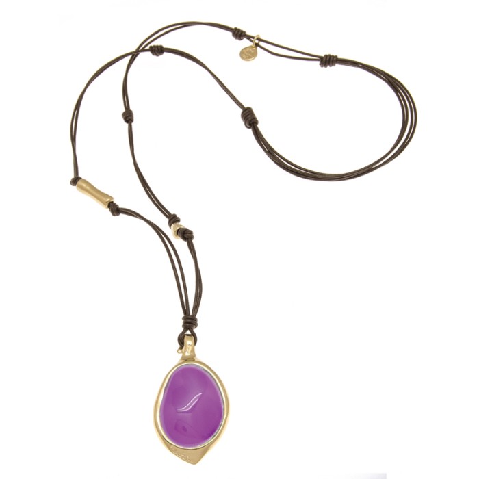 COLLAR LARGO CON CUERO ORO809
